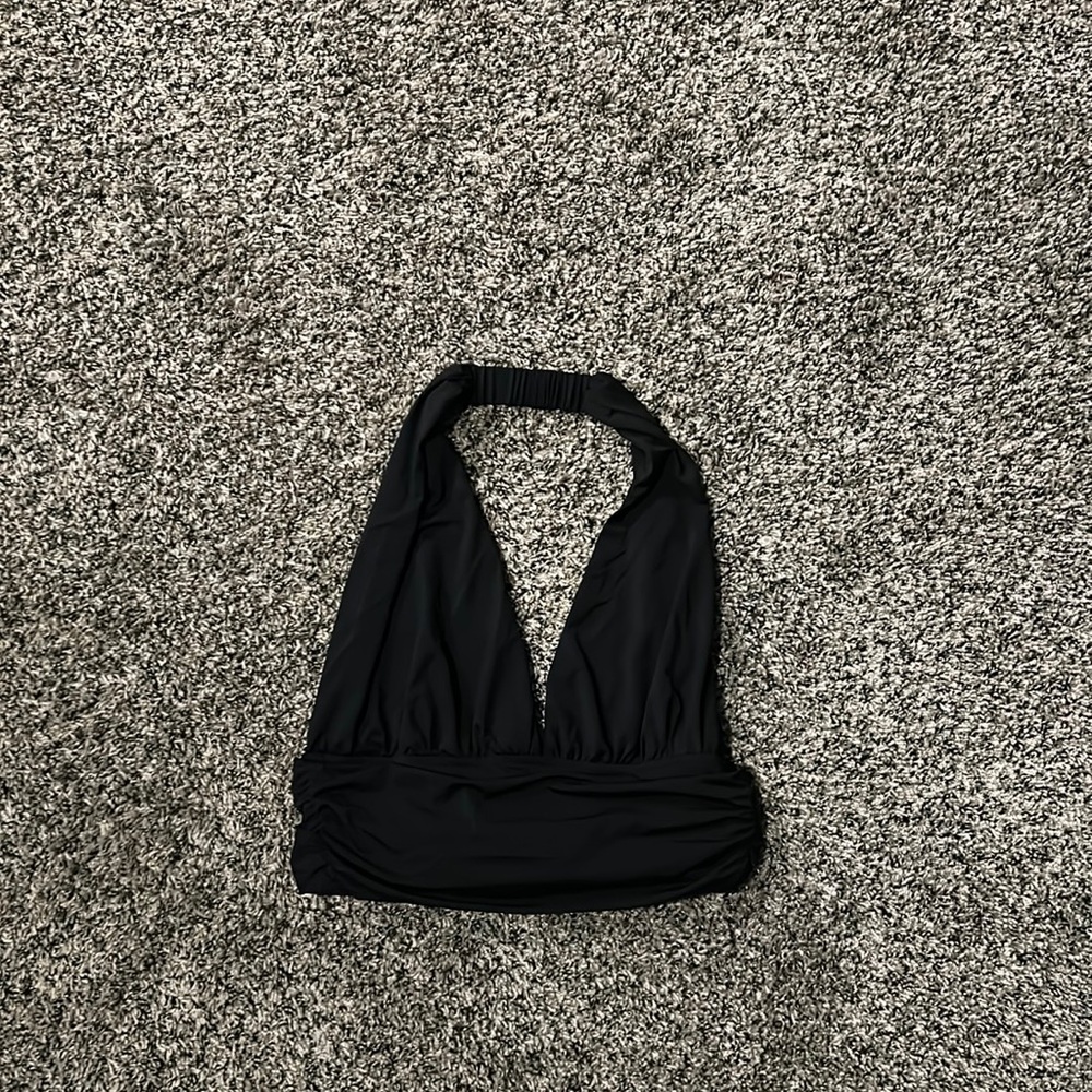 Backless Crop Top